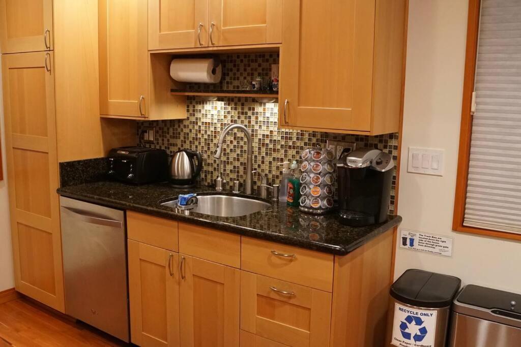 Luxury 1 Bedroom Unit-Walk To Beach -Baby Friendly Лос-Анджелес Экстерьер фото